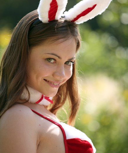 Julia from avErotica.com - True Beauty Girls - erotic nudes of Skokoff, avErotica, eroKatya, eroNata
