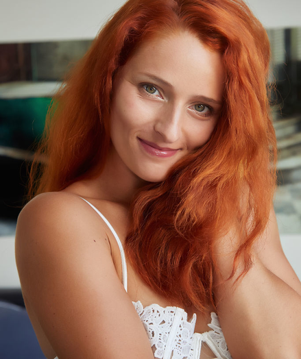 Presenting Lucianna Lucci